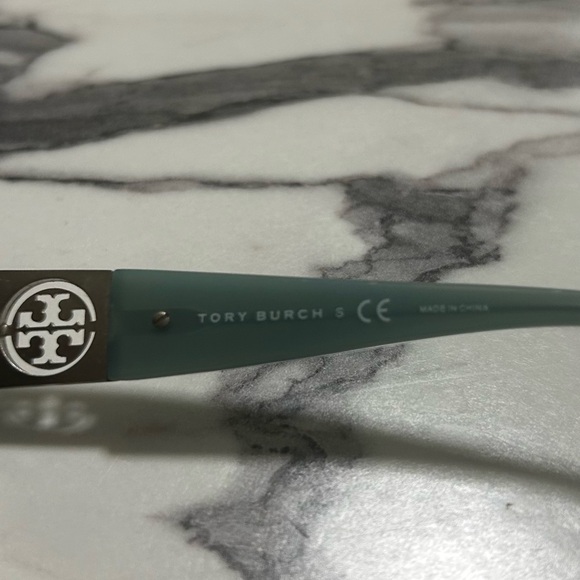 Tory Burch Teal Sunglasses with Silver Accents TY9028 w/case - Picture 6 of 6